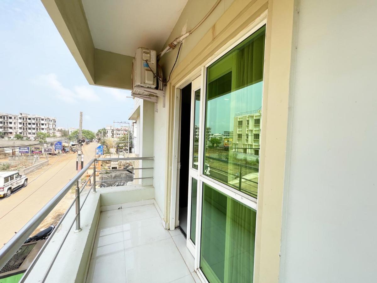 Hotel Golden Wave Puri Exterior photo